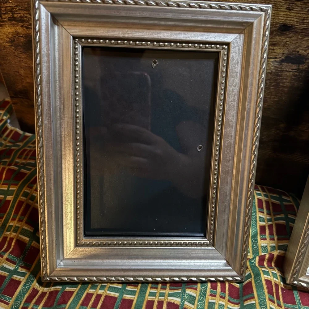 Set of 2 Michaels Reminiscence 5x7 Photo Frames Champagne Silver Beaded Trim